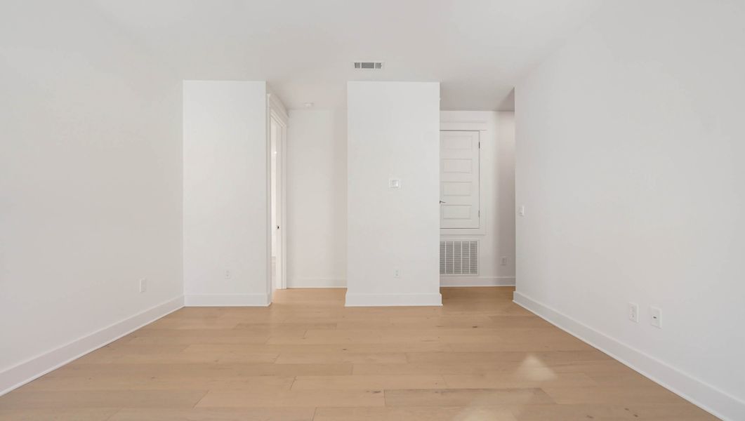 Spacious, unfurnished interior of a new home in Parkside, Santa Rosa Beach (Image 29). Spacious, unfurnished interior of a new home in Parkside, Santa Rosa Beach (Image 29).