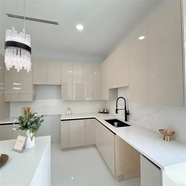 Furnished interior view inside a new home in , Lehigh Acres (Image 4).