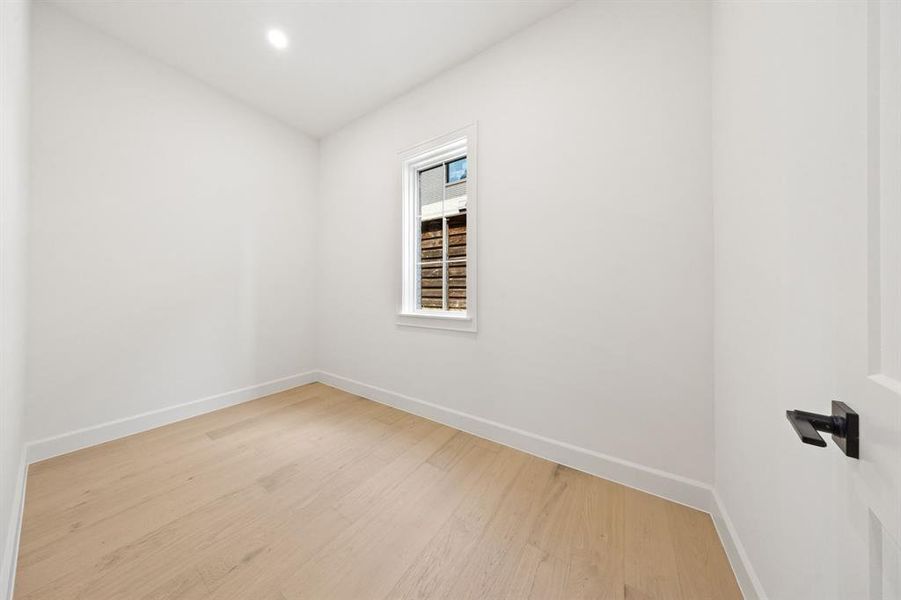 Spacious, unfurnished interior of a new home in , Dallas (Image 21). Spacious, unfurnished interior of a new home in , Dallas (Image 21).