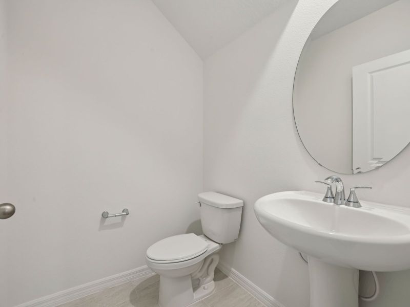 Furnished interior view inside a new home in Bradford Park, Ormond Beach (Image 7).