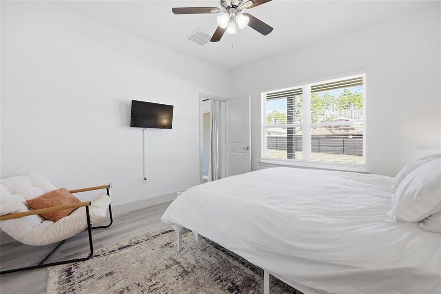 Furnished interior view inside a new home in , Ocala (Image 33).