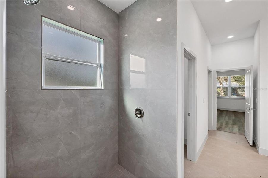 Furnished interior view inside a new home in , Port Charlotte (Image 8).