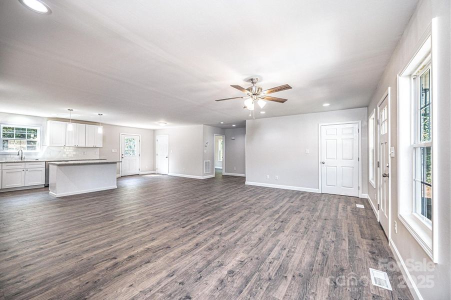 Spacious, unfurnished interior of a new home in , Newton (Image 26).
