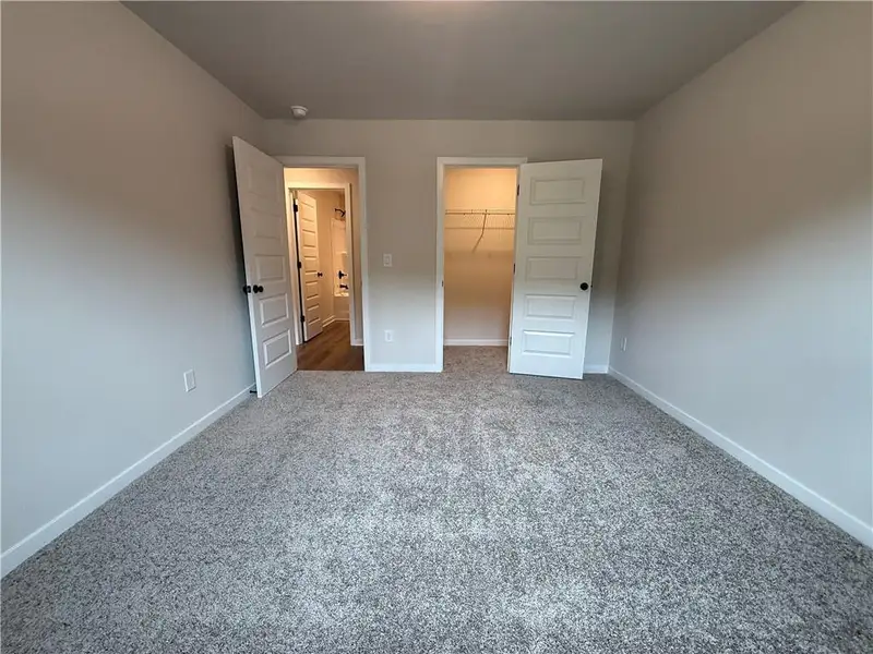 Spacious, unfurnished interior of a new home in The Towns at Auburn Station East, Auburn (Image 14).