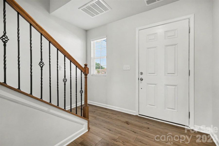 Spacious, unfurnished interior of a new home in Sullivan Farm, Statesville (Image 25).