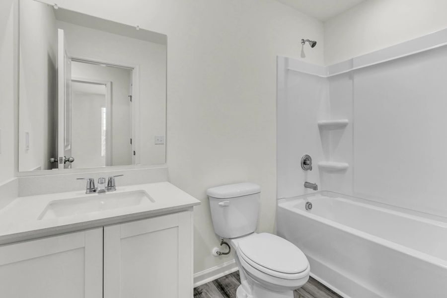 Representative furnished interior of a home built from the Lantern by Starlight Homes in Pinckney Place, North Charleston (Image 16).