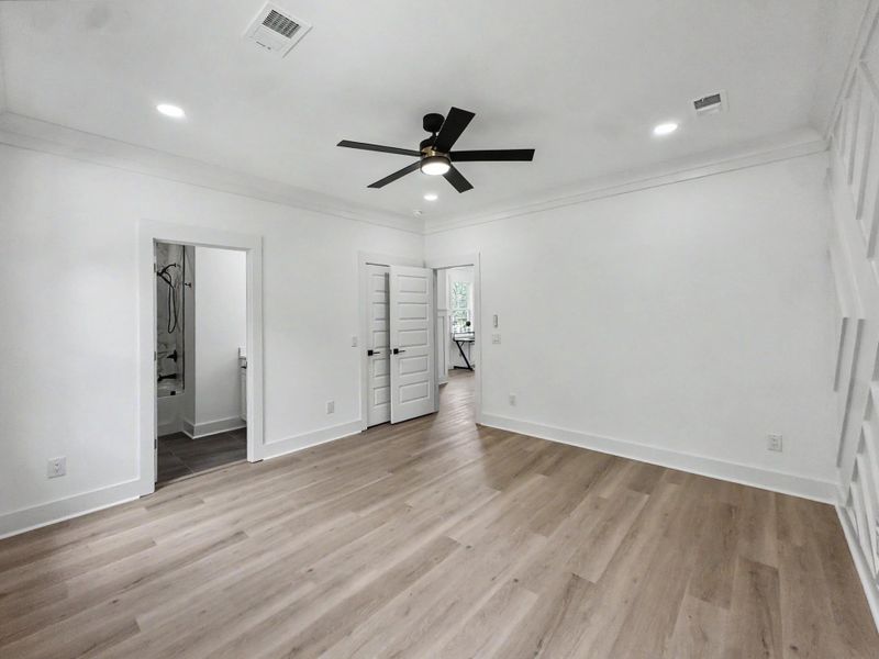 Spacious, unfurnished interior of a new home in , North Charleston (Image 42). Spacious, unfurnished interior of a new home in , North Charleston (Image 42).