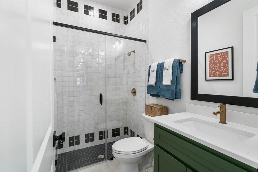 REPRESENTATIVE PHOTO - Photo does not represent actual home options and selection. Ask Sales consultant for specific selections.