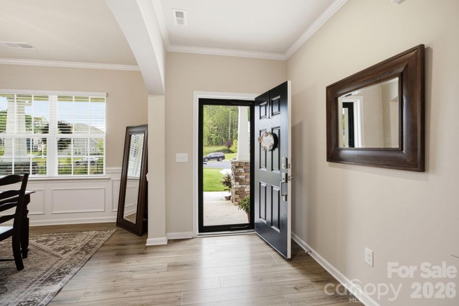 Image 39 of a home in Falls Cove at Lake Norman.