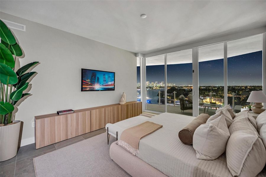 Furnished interior view inside a new home in , Fort Lauderdale (Image 16).
