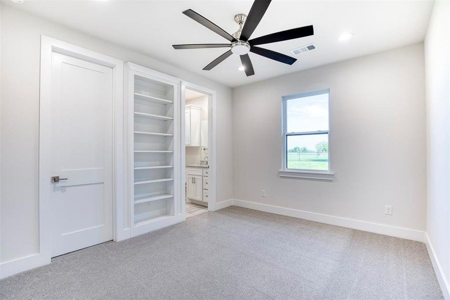 Spacious, unfurnished interior of a new home in , Wills Point (Image 29).