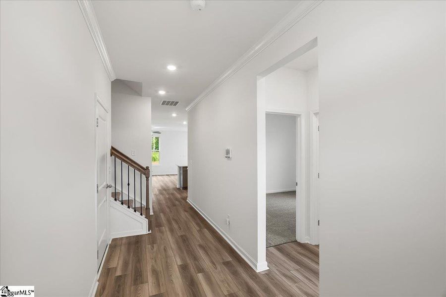 Spacious, unfurnished interior of a new home in Lynbrook, Boiling Springs (Image 17). Spacious, unfurnished interior of a new home in Lynbrook, Boiling Springs (Image 17).