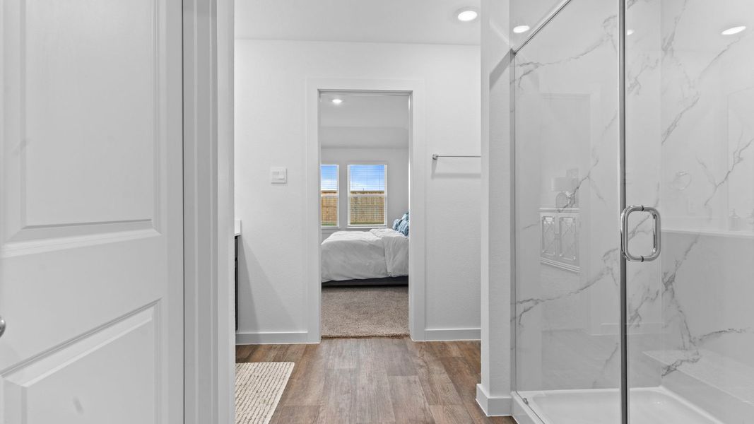 Furnished interior view inside a new home in Evergreen, Rosenberg (Image 30).