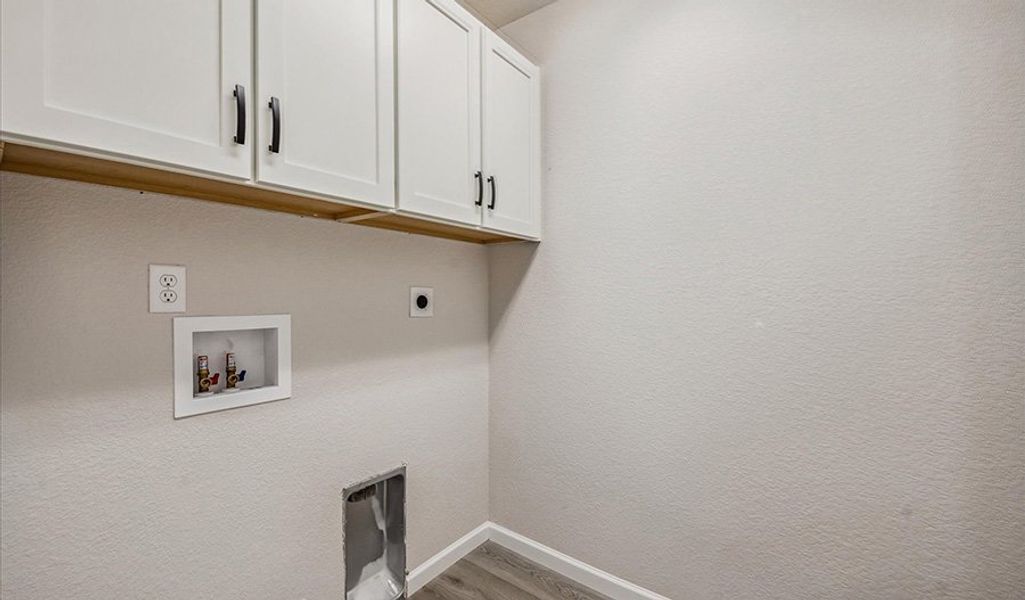 Hemingway-D250-PrairieSong Laundry