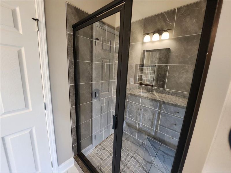 Close-up of interior finishes inside a home in , Carrollton (Image 6).