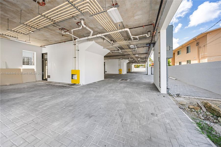 Image 27 of a home in . Image 27 of a home in .