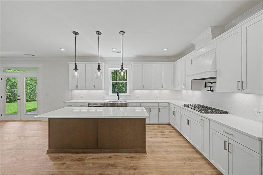 Furnished interior view inside a new home in , Kennesaw (Image 7).