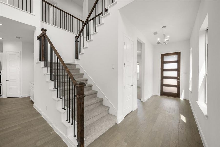 1536 Euclid- Entry-1 1536 Euclid- Entry-1