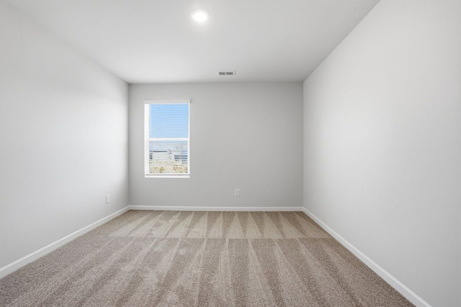 4br New Home in Covington, GA.  - Slide 21