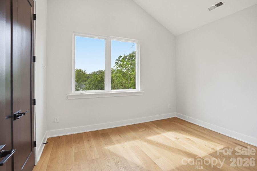 Spacious, unfurnished interior of a new home in , Charlotte (Image 18).