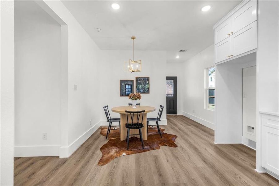 Furnished interior view inside a new home in , Fort Worth (Image 11). Furnished interior view inside a new home in , Fort Worth (Image 11).