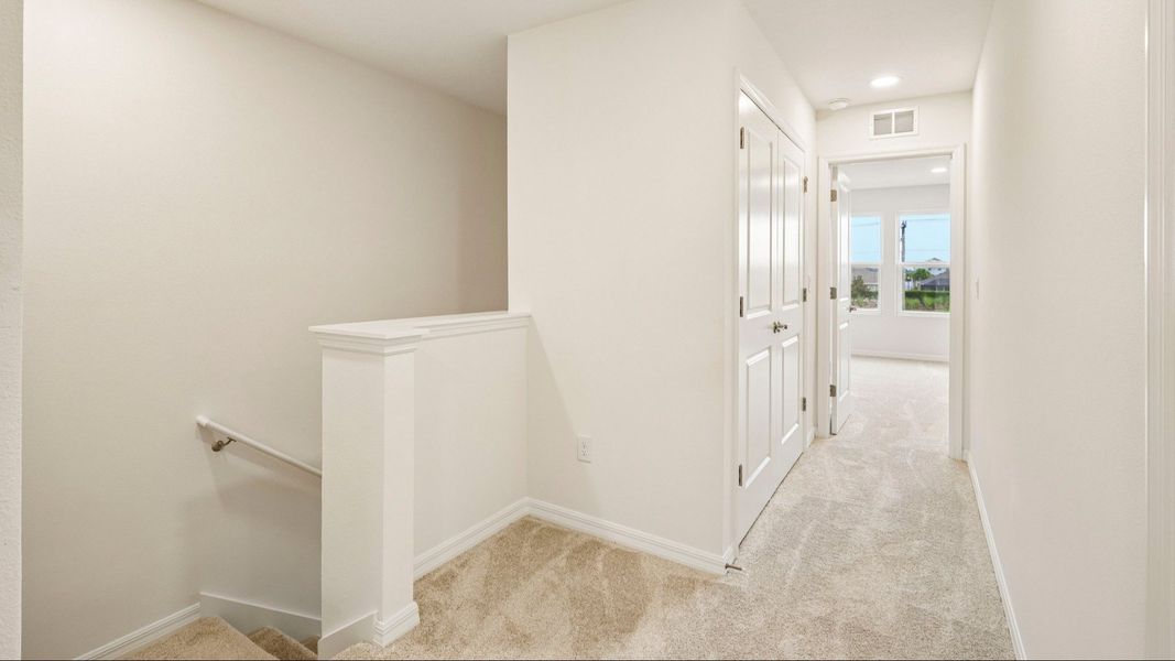 Furnished interior view inside a new home in Twin Oaks, Zephyrhills (Image 19). Furnished interior view inside a new home in Twin Oaks, Zephyrhills (Image 19).