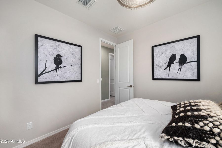 26-22808-E-Round-Up-Way-26 26-22808-E-Round-Up-Way-26