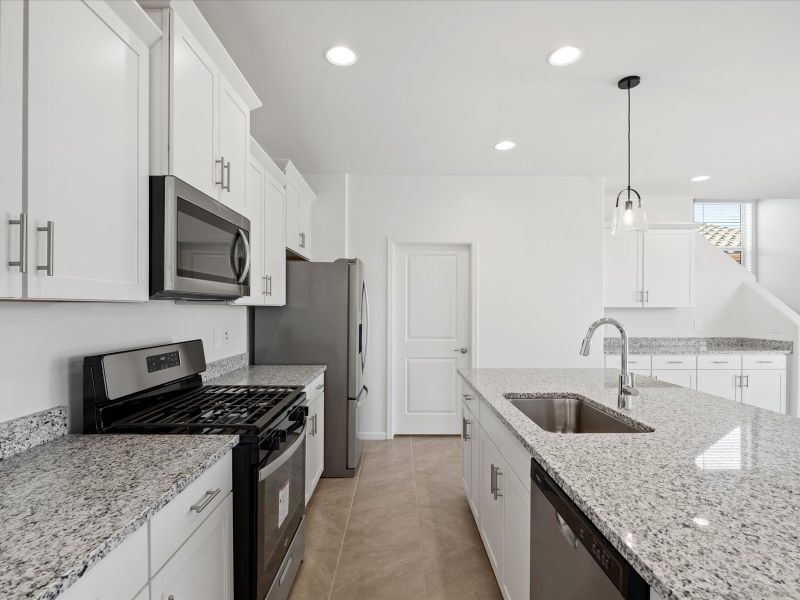 Welcome to the 2585 floorplan.