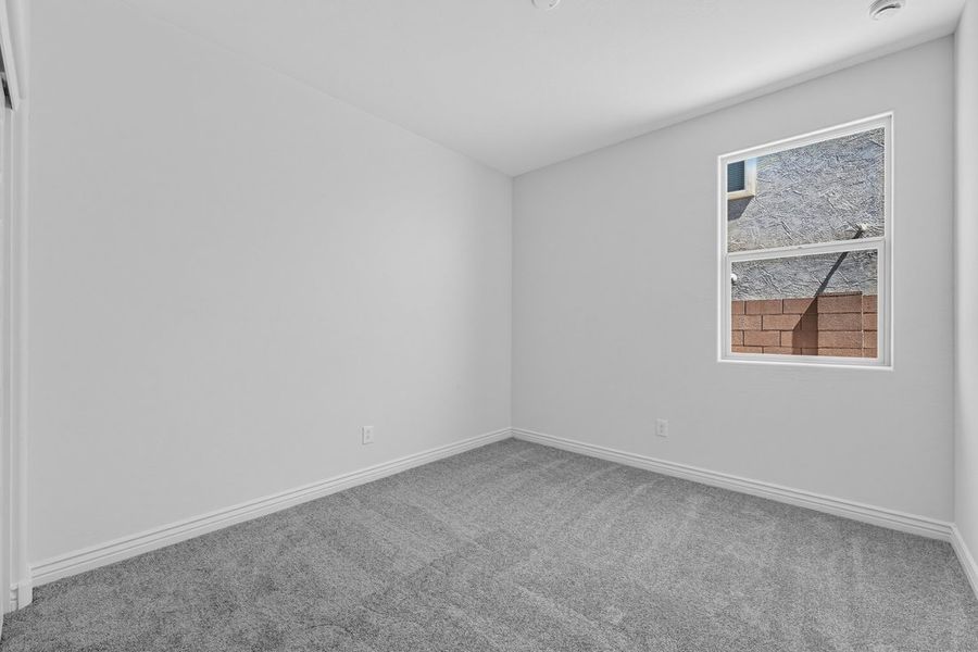 Spacious, unfurnished interior of a new home in Combs Ranch, San Tan Valley (Image 17).