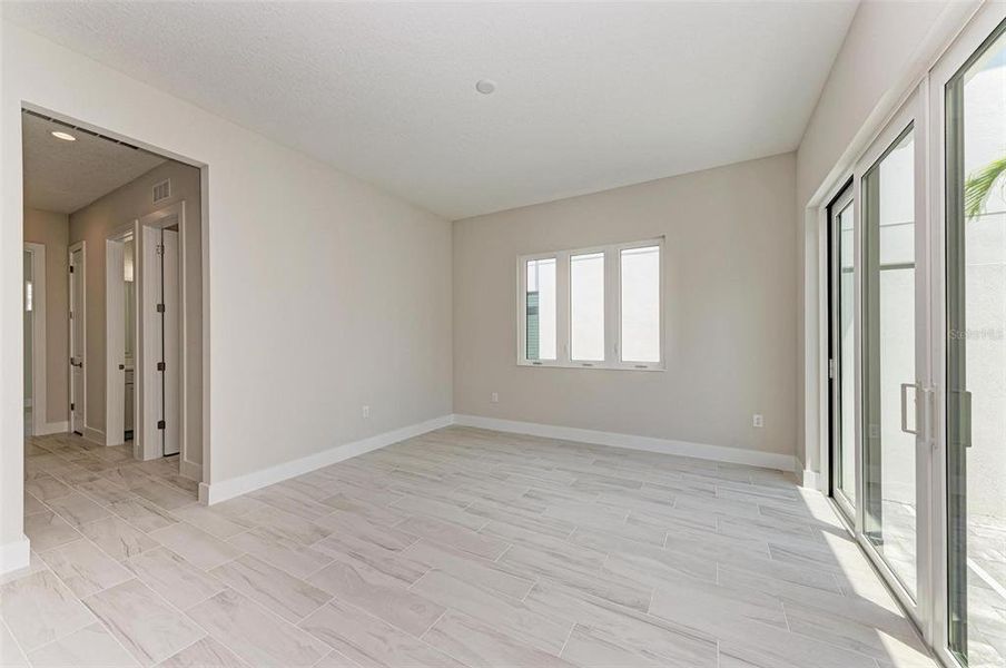 Spacious, unfurnished interior of a new home in Aqua Single Family Homes, Bradenton (Image 31). Spacious, unfurnished interior of a new home in Aqua Single Family Homes, Bradenton (Image 31).