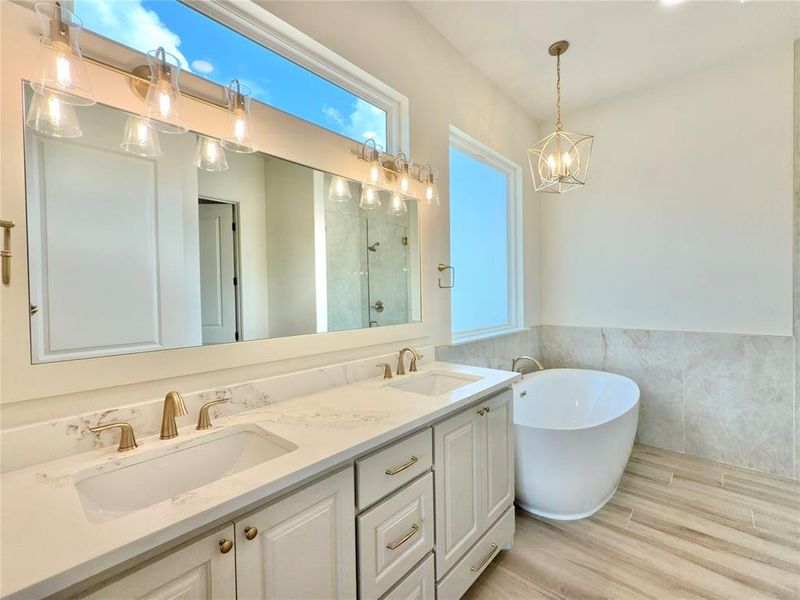 Furnished interior view inside a new home in , Weatherford (Image 15).