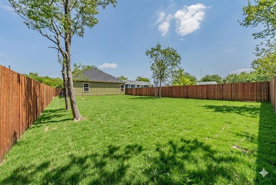 Exterior details and patio area of a home in , Hillsboro (Image 26).