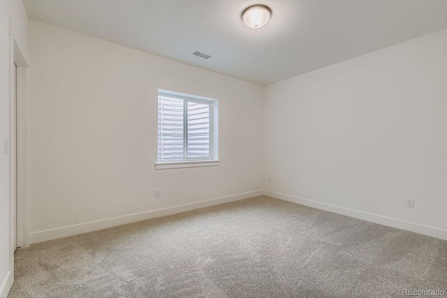 Spacious, unfurnished interior of a new home in , Colorado Springs (Image 17).