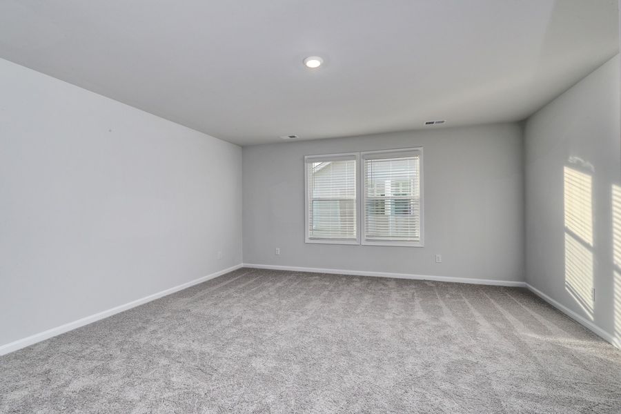 Spacious, unfurnished interior of a new home in Garden Grove, Conway (Image 26).