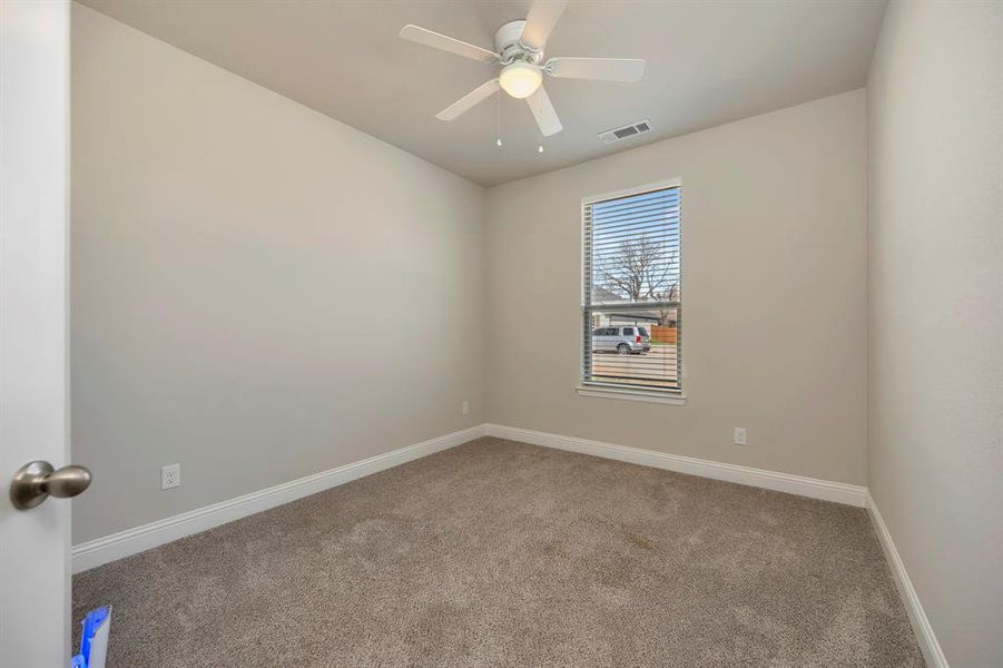Spacious, unfurnished interior of a new home in Fair Oaks, Bridgeport (Image 22).