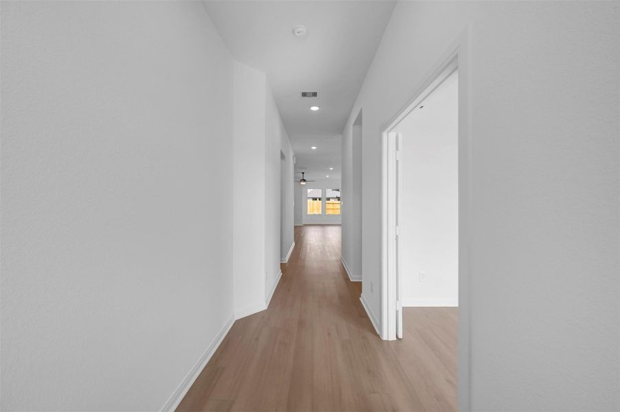 Spacious, unfurnished interior of a new home in The Grand Prairie - Retreat Collection, Hockley (Image 20).