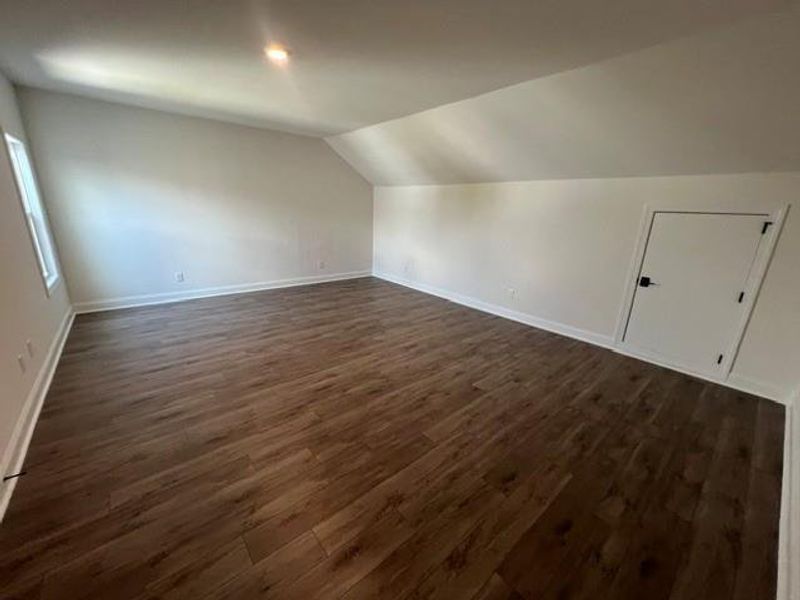 Spacious, unfurnished interior of a new home in Promenade at Sawnee Village, Cumming (Image 27).