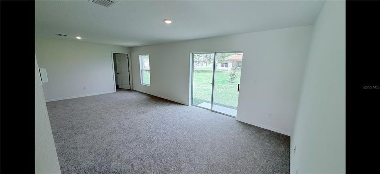 Spacious, unfurnished interior of a new home in Palm Coast, Palm Coast (Image 5).