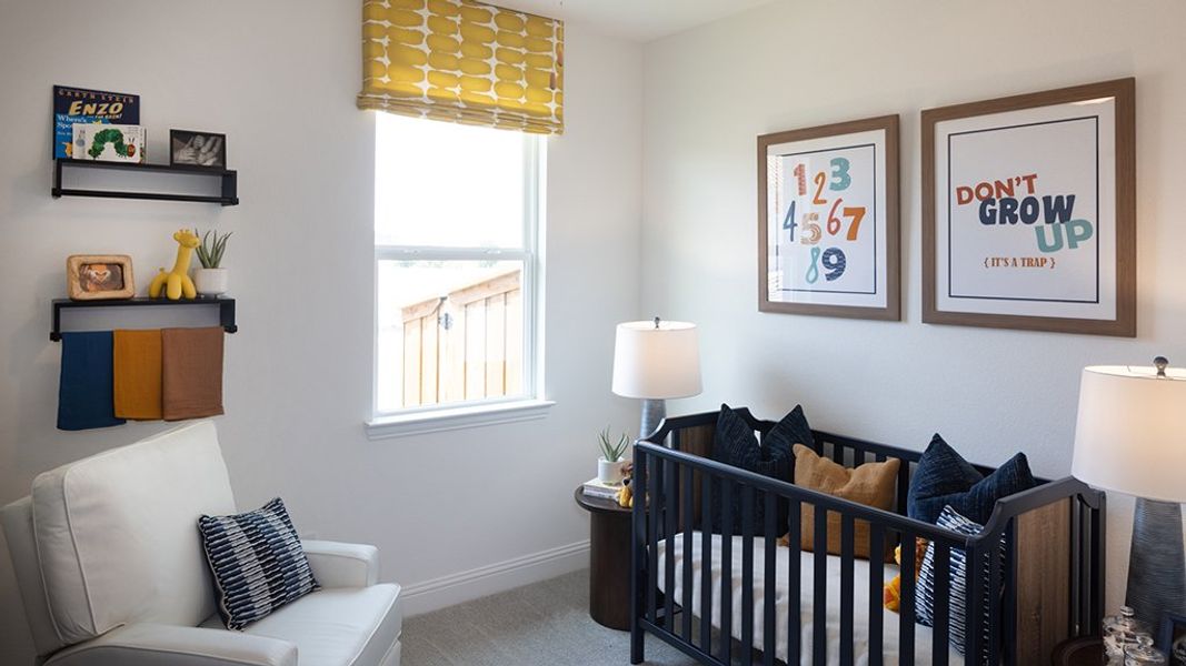 Furnished interior view inside a new home in Madero 50s, Fort Worth (Image 7).