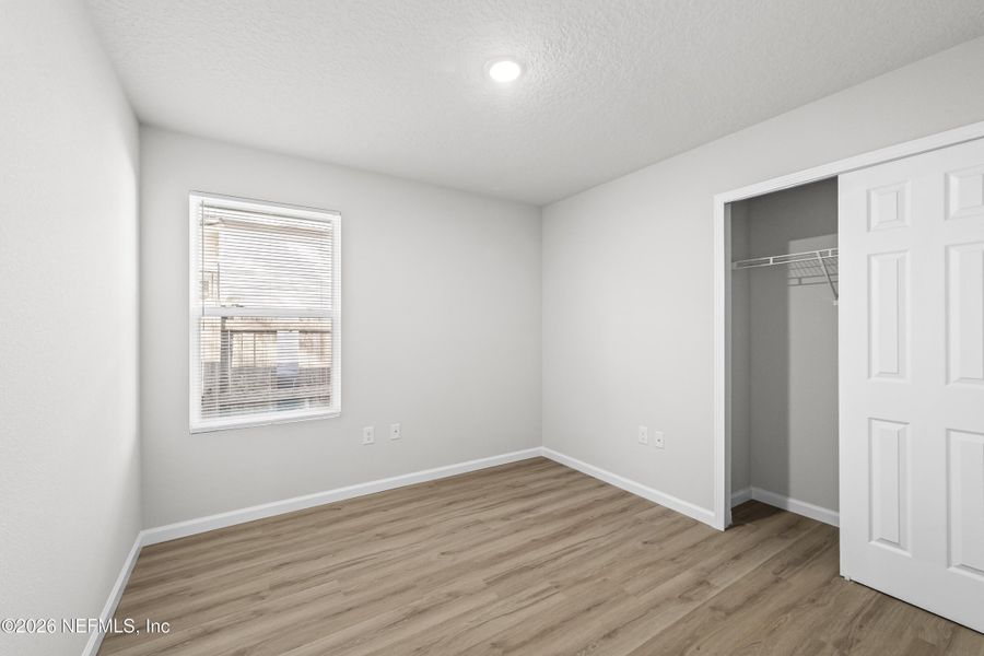 Spacious, unfurnished interior of a new home in , Jacksonville (Image 15).