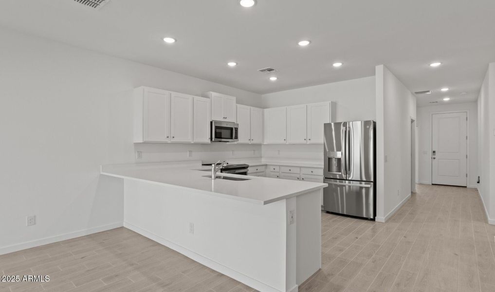 MR Lot #68 Kitchen 2 (Large) MR Lot #68 Kitchen 2 (Large)