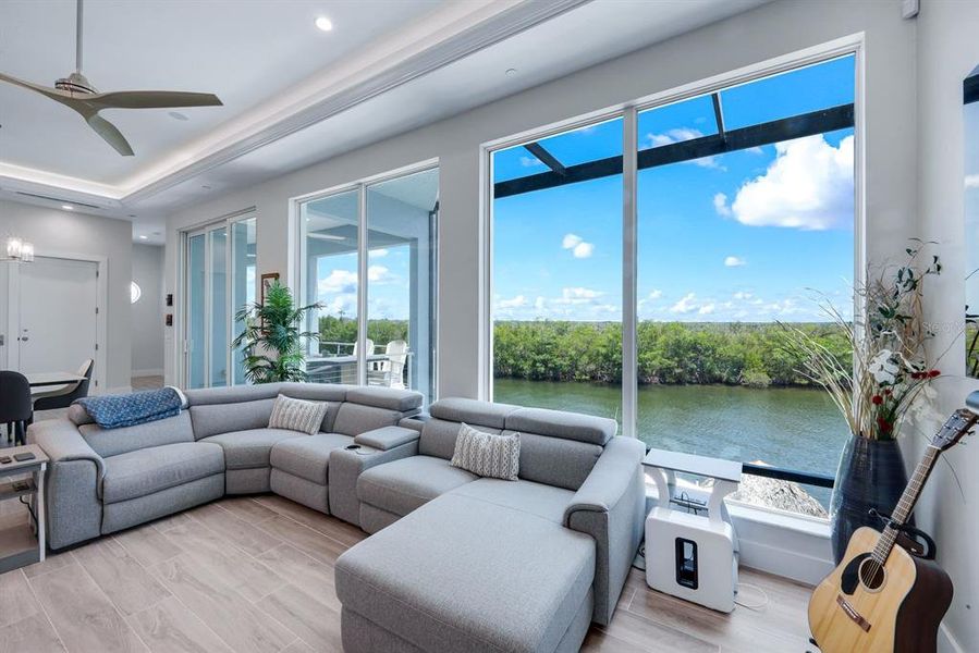 Furnished interior view inside a new home in , Cape Coral (Image 10).