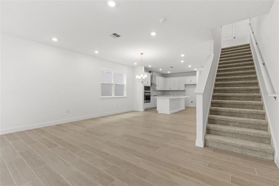 Spacious, unfurnished interior of a new home in Crossroads at Kelly Park, Apopka (Image 17).