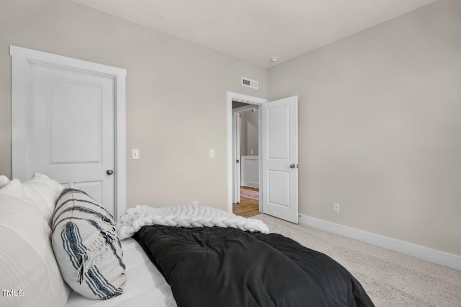 32-web-or-mls-1905-old-bramble-lane-fuqu