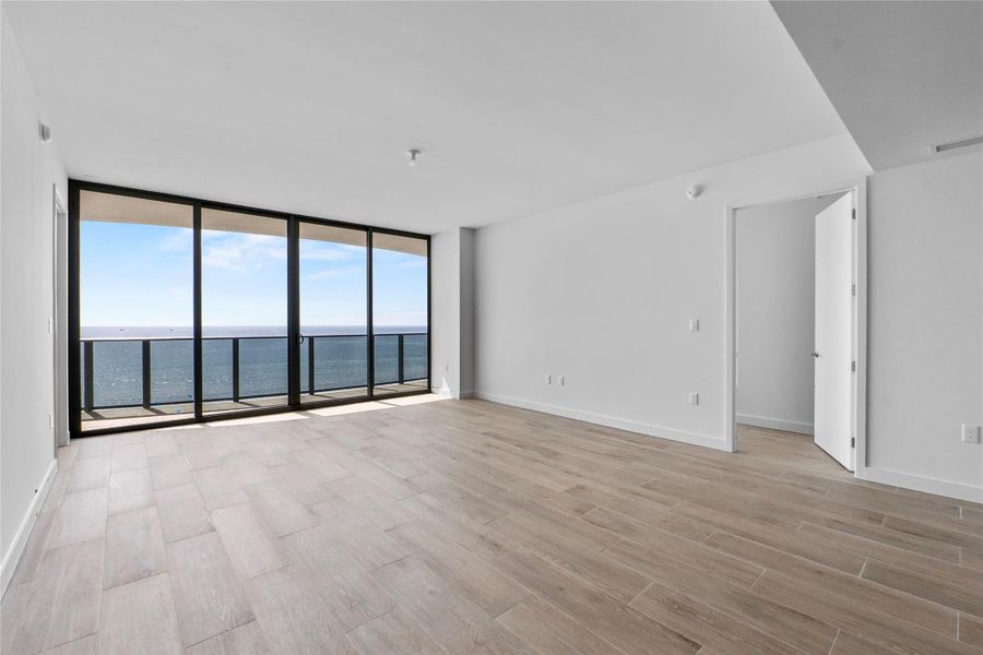 Open Living Space w/ Ocean Views