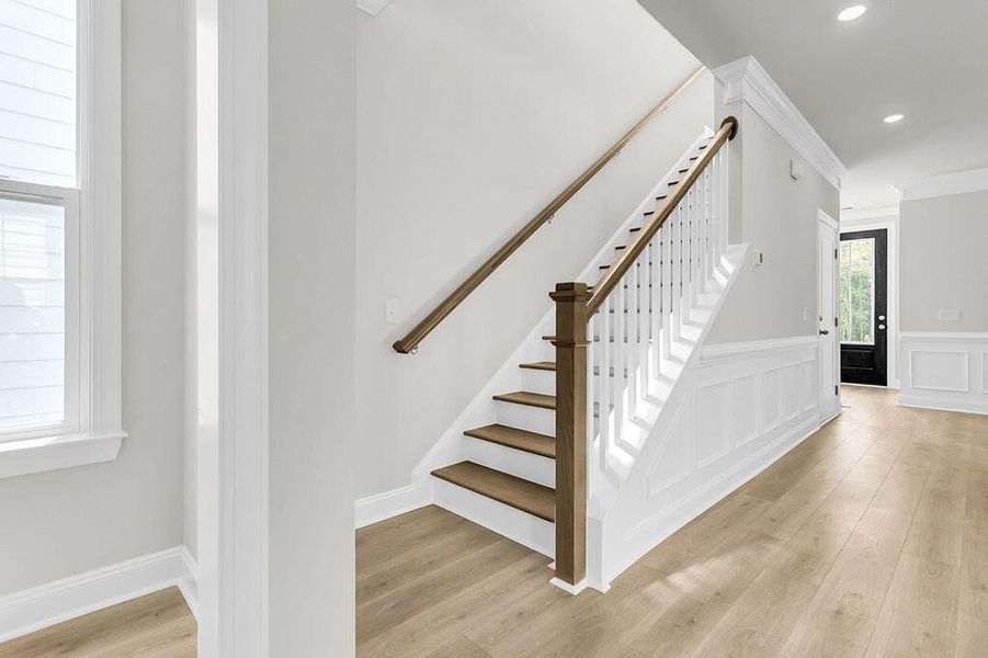 Spacious, unfurnished interior of a new home in Heron Preserve, Hanahan (Image 14).