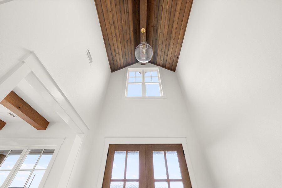 Spacious, unfurnished interior of a new home in , Snook (Image 22).