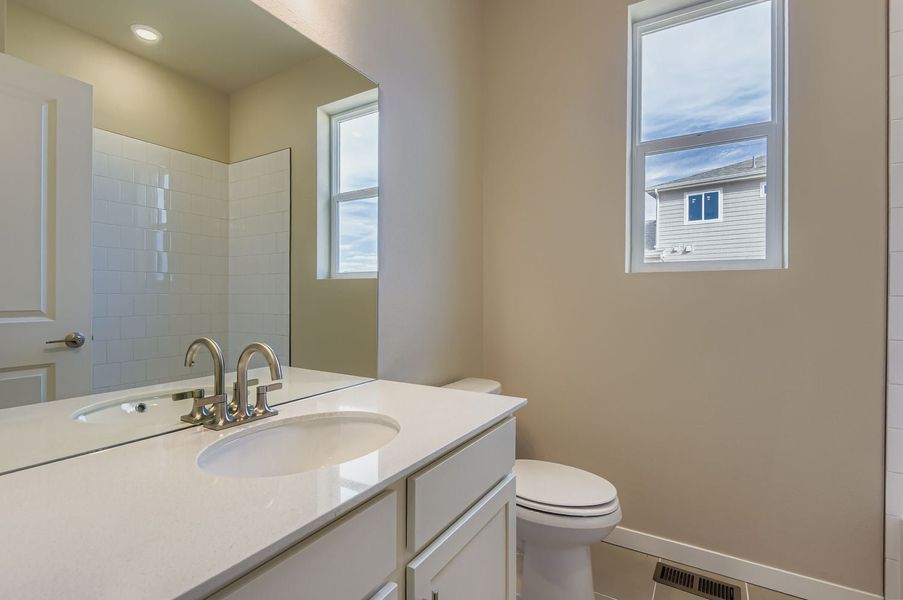 Aspen New Home in Parker, CO.  - Slide 37