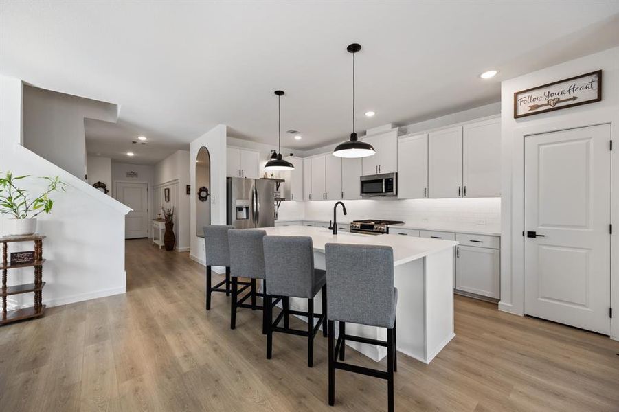 Furnished interior view inside a new home in Rolling Ridge, Van Alstyne (Image 32).
