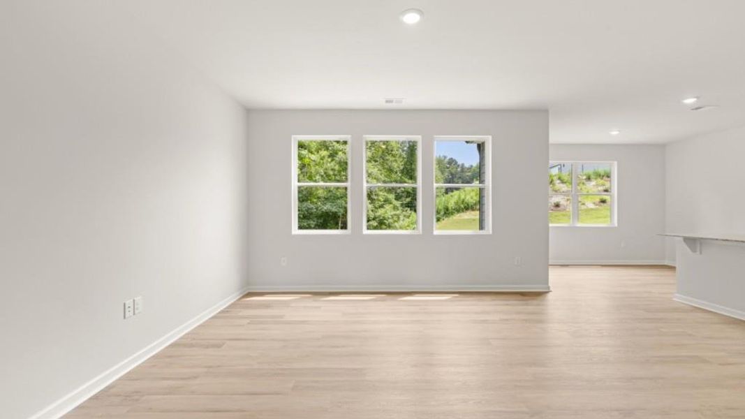 Spacious, unfurnished interior of a new home in Oakleigh Glen, Dallas (Image 27). Spacious, unfurnished interior of a new home in Oakleigh Glen, Dallas (Image 27).